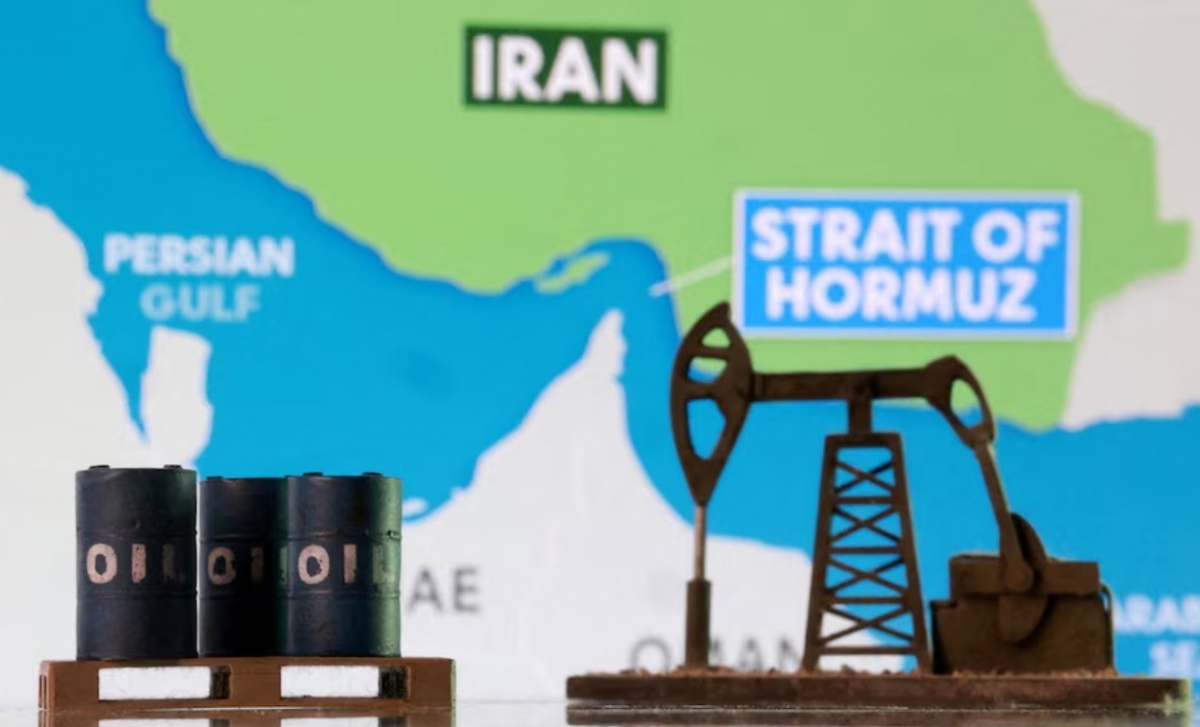 G7 họp khẩn, cân nhắc giải phóng nguồn dầu dự trữ để bình ổn thị trường